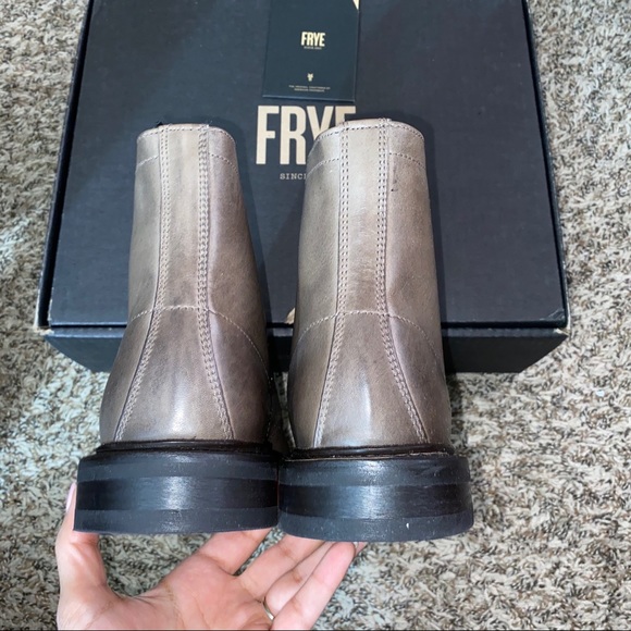 New Size 9 Frye Seth Leather Lace-Up Boot Stone - Picture 4 of 6